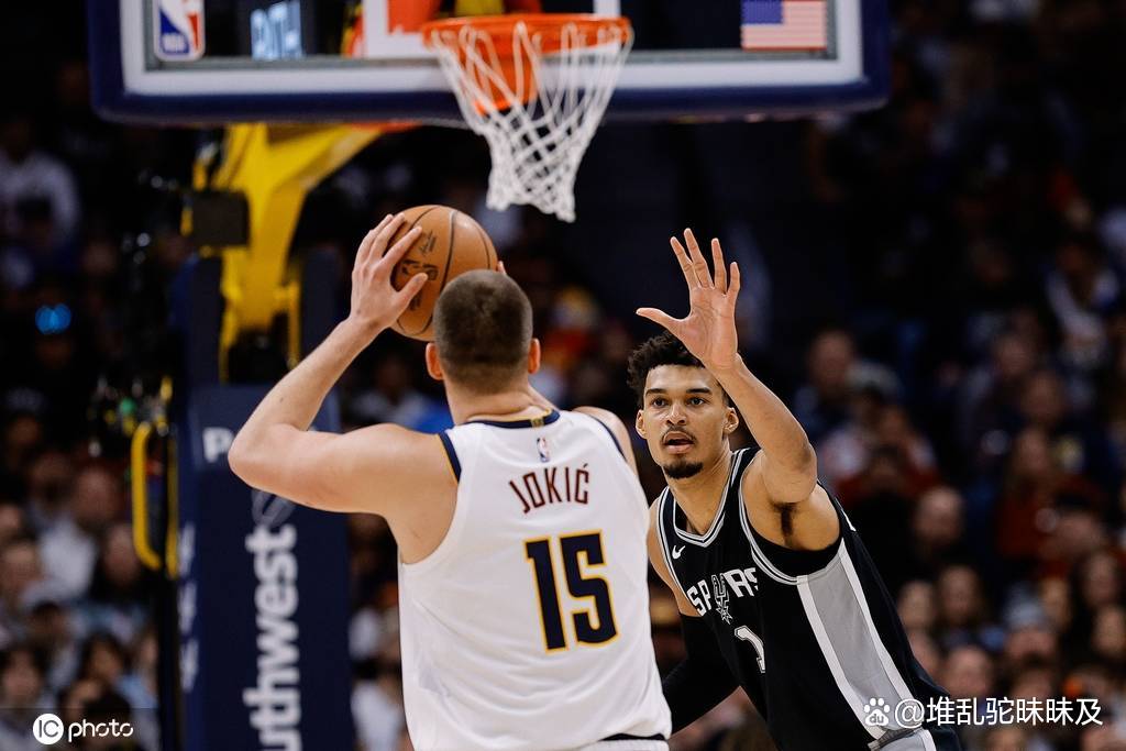 爱游戏APP-马刺翻盘浙江队，约基奇刷新纪录