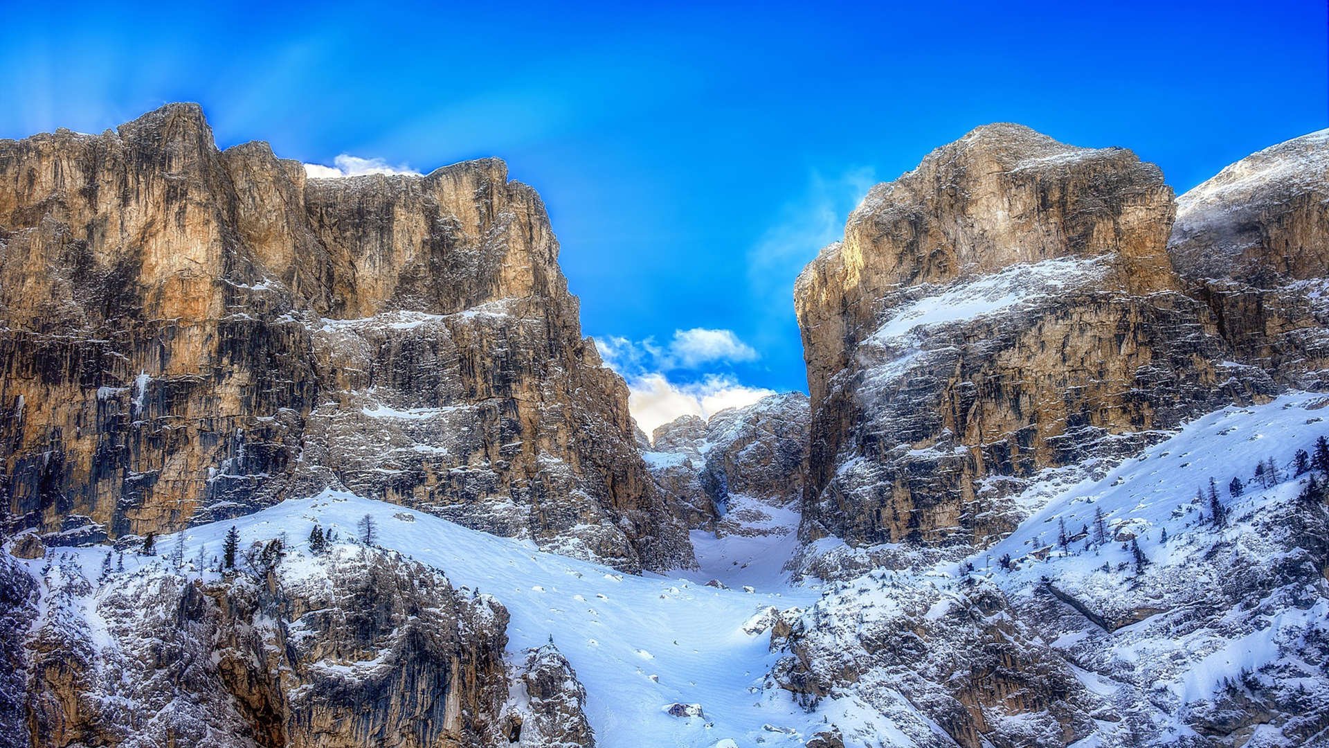 快船巨轮碾过福建海岸线,张镇麟夜空划过最亮轨迹