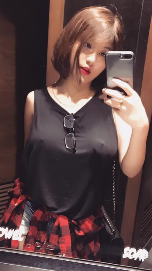 孤星闪耀的夜晚,美加墨世界杯焦点战,智利力克喀麦隆,姆巴佩独舞定乾坤